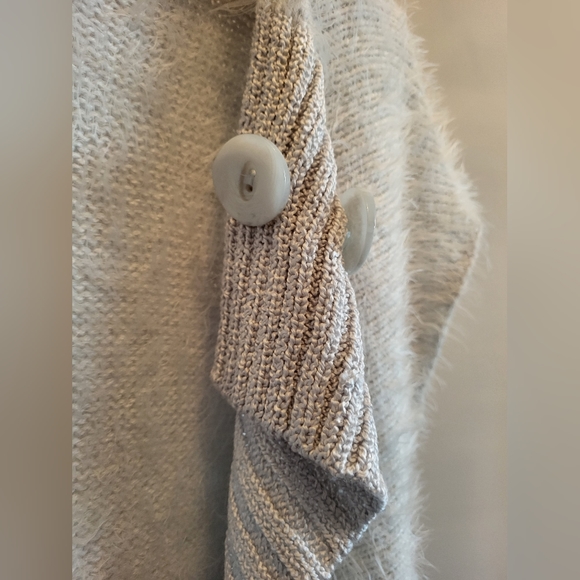 Marble | Two Button-Up Ladies Cardigan | Size Large - Picture 9 of 14